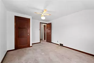 367 Center Ave, Pittsburgh, PA 15229 - Photo 16