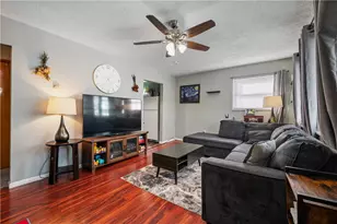 1209 Vermont Ave, Hopewell Township, PA 15001 - Photo 8