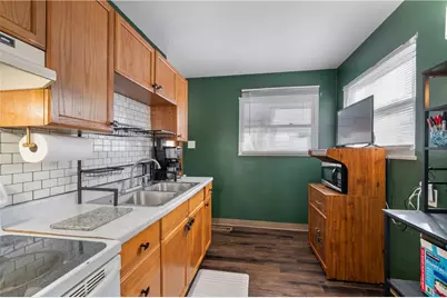 1209 Vermont Ave, Hopewell Township, PA 15001 - Photo 12