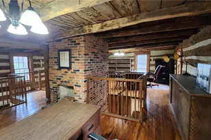 209 W Diamond St, Butler, PA 16001 - Photo 8