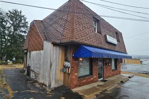 3083 Leechburg Rd, Lower Burrell, PA 15068 - Photo 16