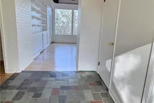 3145 Scenic Dr, Marshall, PA 16046 - Photo 4