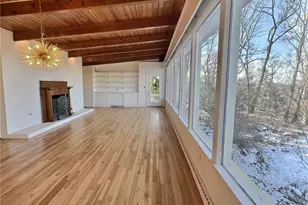 3145 Scenic Dr, Marshall, PA 16046 - Photo 6