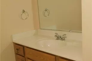 2105 Lenox Dr, Bethel Park, PA 15102 - Photo 8