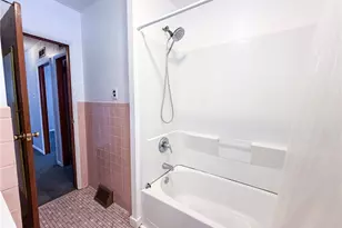 6 Logan Ave, City of But SW, PA 16045 - Photo 18