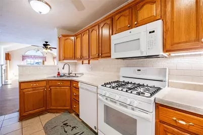6356 Jefferson Pointe Cir, Jefferson Hills, PA 15025 - Photo 10
