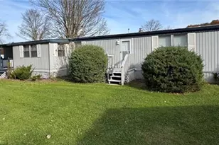 428 Meadows Dr, Washington Township, PA 15613 - Photo 16