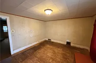 141 Larimer Ave, Pittsburgh, PA 15315 - Photo 4