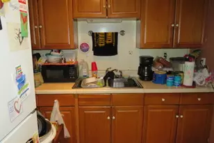 2145 Village Dr, Pittsburgh, PA 15221 - Photo 6