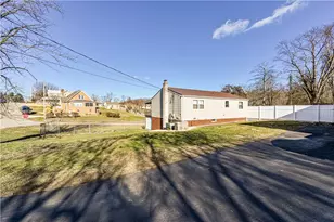 38 Terrace Rd, East Bethlehem, PA 15348 - Photo 4