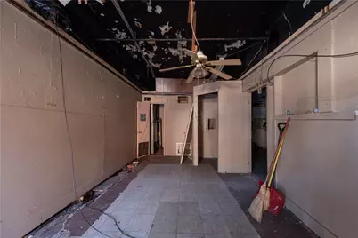 221 5th St, Ellwood City, PA 16117 - Photo 16