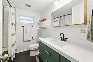 870 Middle Rd, Baldwin Twp, PA 15234 - Photo 16