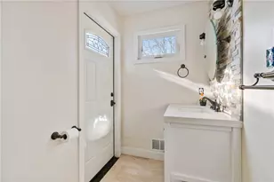 16 Churchill Rd, Pittsburgh, PA 15235 - Photo 10