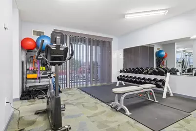 5570 Centreavenue #400, Pittsburgh, PA 15232 - Photo 26