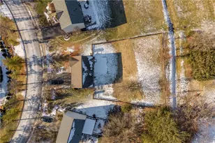 118 Vista Dr, Cecil, PA 15317 - Photo 26