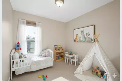 118 Vista Dr, Cecil, PA 15317 - Photo 16