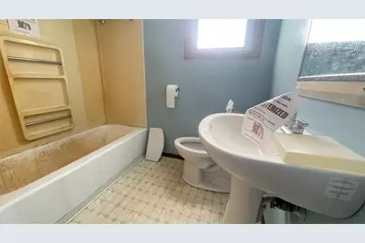 880 Wheatland Rd, Shenango Township, PA 16159 - Photo 10