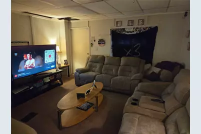 150 Stoebner Way, Pittsburgh, PA 15206 - Photo 2