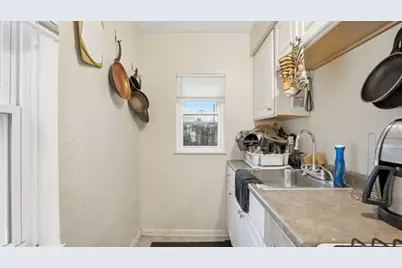 1311 Bingham St, Pittsburgh, PA 15203 - Photo 6