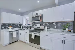 1332 Illinois Ave, Pittsburgh, PA 15216 - Photo 12