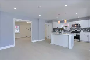 1332 Illinois Ave, Pittsburgh, PA 15216 - Photo 16