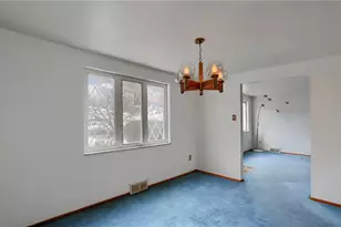 3091 Woodridge Dr, Pittsburgh, PA 15227 - Photo 14