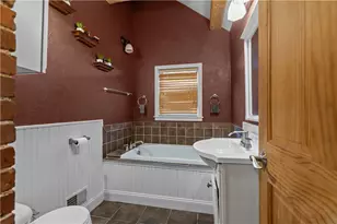 304 Reed St, Jeannette, PA 15644 - Photo 20