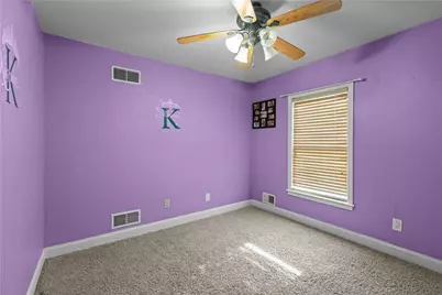 304 Reed St, Jeannette, PA 15644 - Photo 24