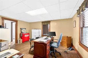 312 S Vine St, Carmichaels-Cumberland, PA 15320 - Photo 12