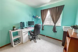 547 Lucia Dr, Wilkins Township, PA 15221 - Photo 18