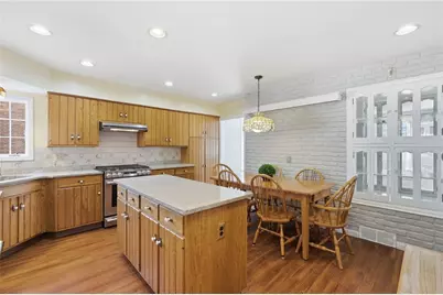 701 Bank Street, Bridgeville, PA 15017 - Photo 22