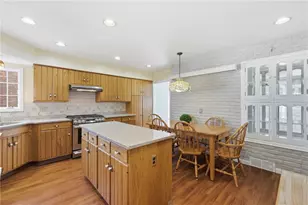 701 Bank St, Bridgeville, PA 15017 - Photo 22