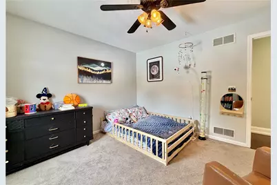 110 W McQuistion Rd, Twp of But SW, PA 16001 - Photo 12