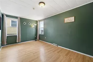 6709 Monroe Ave, West Mifflin, PA 15122 - Photo 18