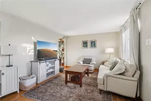 1280 Kirsopp Ave, Banksville/Westwood, PA 15220 - Photo 6