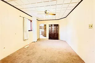 17 Arnold St, Pittsburgh, PA 15205 - Photo 6