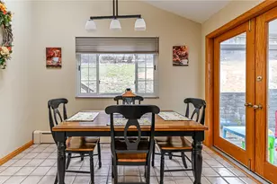 808 Forest Ave, Pittsburgh, PA 15209 - Photo 14