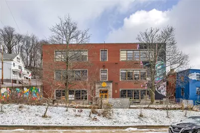 4072 Franklin Rd, Pittsburgh, PA 15214 - Photo 2