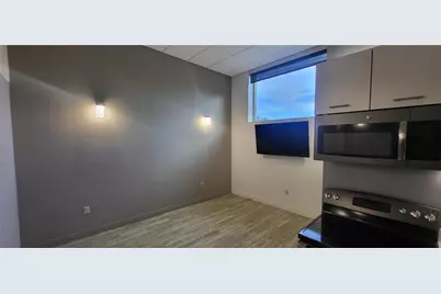 901 Pennsylvania Ave, Pittsburgh, PA 15233 - Photo 1