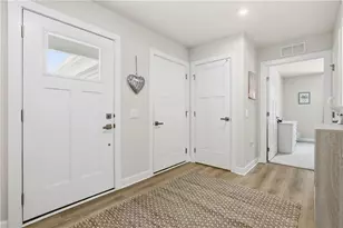 142 Olivia Dr, Center Township, PA 15061 - Photo 2