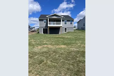 142 Olivia Dr, Center Township, PA 15061 - Photo 42