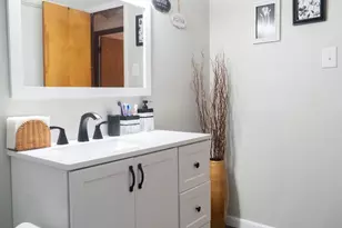 209 Cypress Hill Dr, Pittsburgh, PA 15235 - Photo 16