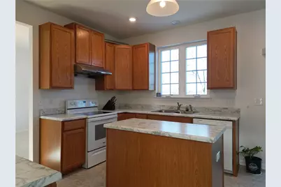 207 Wyncrest Dr, Twp of But NW, PA 16001 - Photo 4