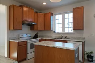 207 Wyncrest Dr, Twp of But NW, PA 16001 - Photo 4