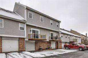 177 Old Village Ln, Bethel Park, PA 15102 - Photo 4