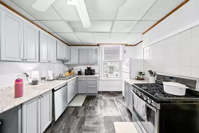 356 S Aiken Ave, Friendship Park, PA 15232 - Photo 20