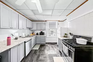 356 S Aiken Ave, Friendship Park, PA 15232 - Photo 20