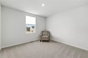 135 Alta Vista Dr, Findlay Township, PA 15126 - Photo 32