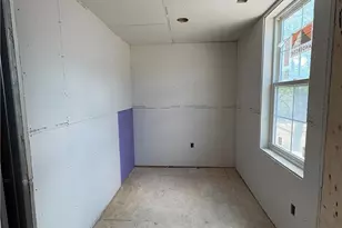 211 Green St, Pittsburgh, PA 15221 - Photo 22