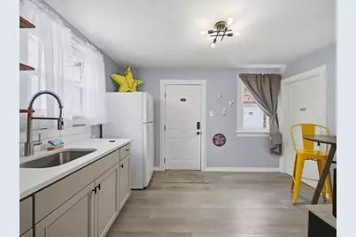 711 Louisa St, Pittsburgh, PA 15210 - Photo 6